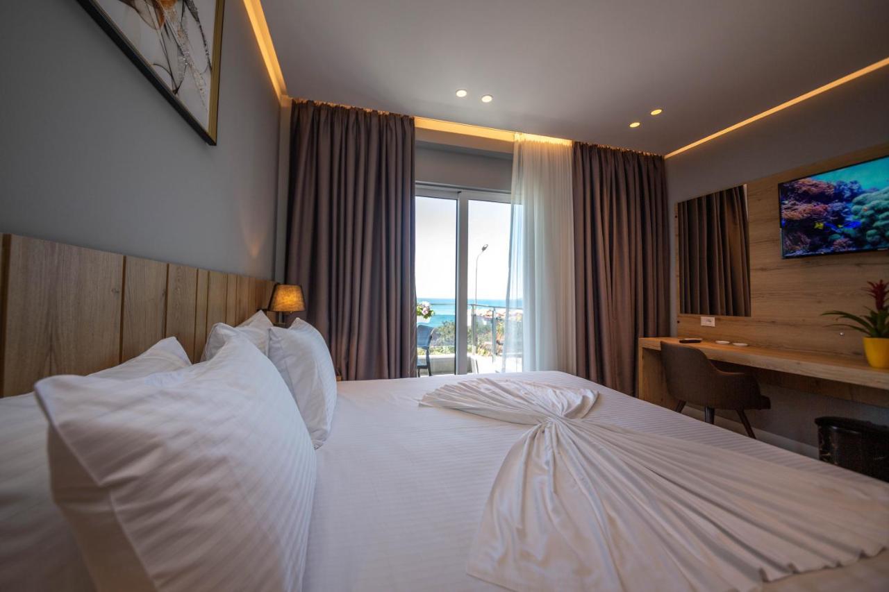 Hotel Azure 4*